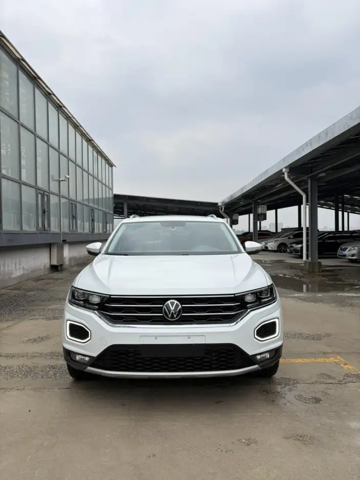 Volkswagen T-Roc 2020 Model 280TSI DSG 2WD Enterprising Model – фото 2