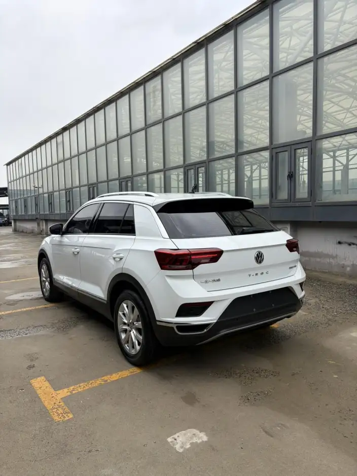 Volkswagen T-Roc 2020 Model 280TSI DSG 2WD Enterprising Model – фото 5
