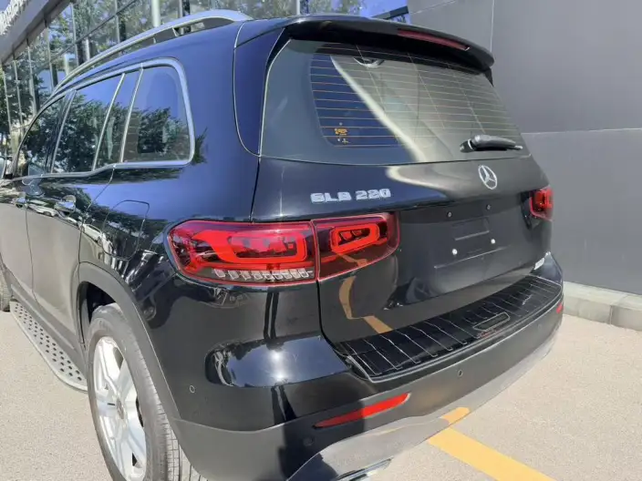 Mercedes-Benz GLB 2023 Model GLB 220 Dynamic Model – фото 4