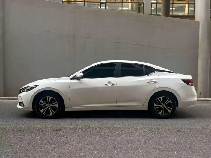 Nissan Sylphy 2022 Model 1.6L XL CVT Yuexiang Edition – фото 3