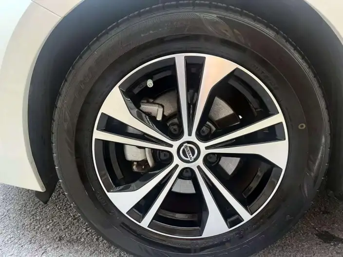 Nissan Sylphy 2022 Model 1.6L XL CVT Yuexiang Edition – фото 7