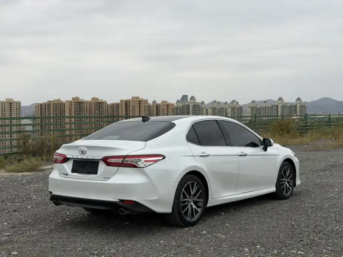 Toyota Camry 2021 Model 2.5G Deluxe Edition – фото 6
