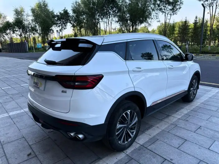 Geely Binyue 2023 Model 1.4T Manual Gold Edition – фото 7