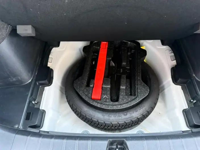 Geely Binyue 2023 Model 1.4T Manual Gold Edition – фото 10