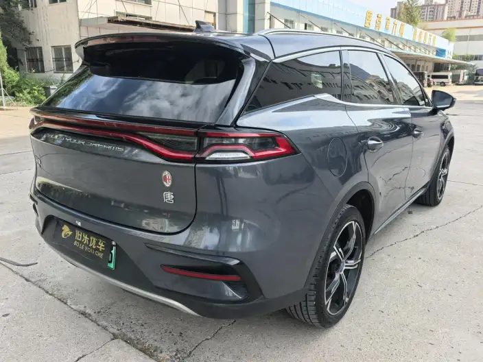 BYD Tang DM 2021 Model DM-i 1.5T 112KM Zunrong Model – фото 7