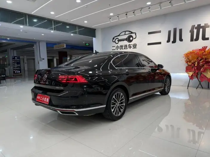 Volkswagen Magotan 2020 Model 380TSI DSG Luxury Model – фото 6