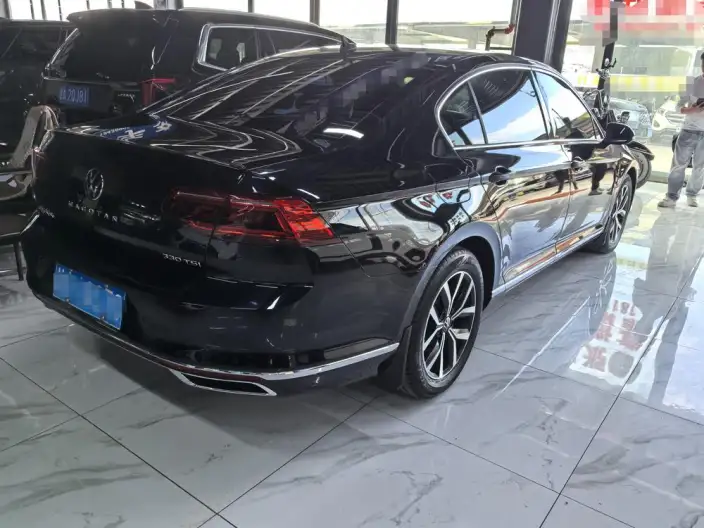Volkswagen Magotan 2020 Model 330TSI DSG Leading Model – фото 5