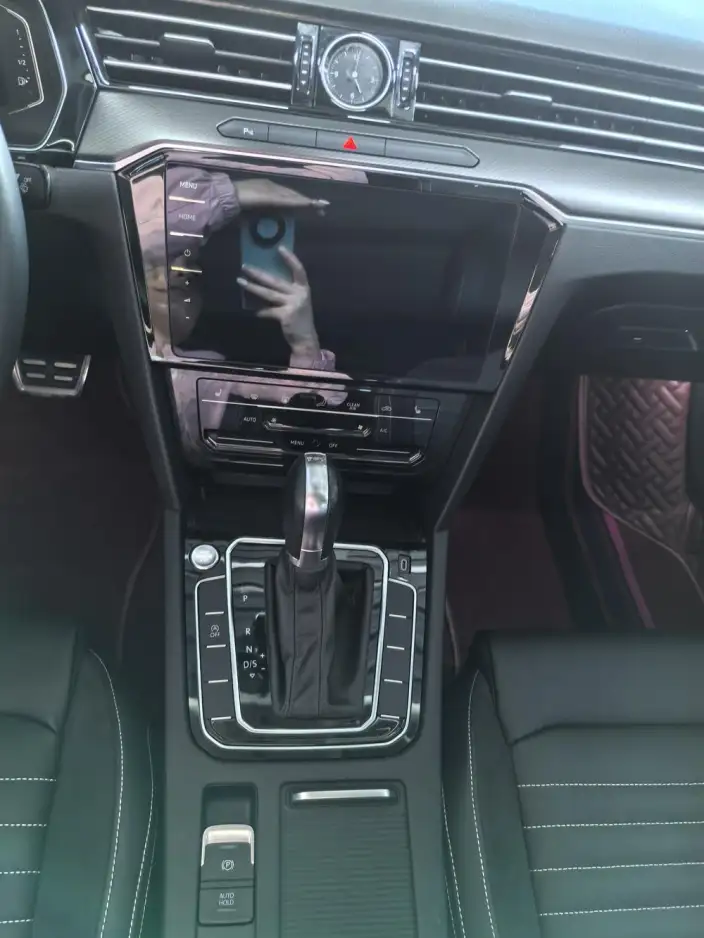 Volkswagen Magotan 2020 Model 330TSI DSG Leading Model – фото 6