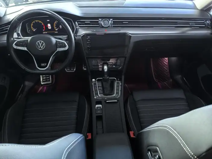 Volkswagen Magotan 2020 Model 330TSI DSG Leading Model – фото 8