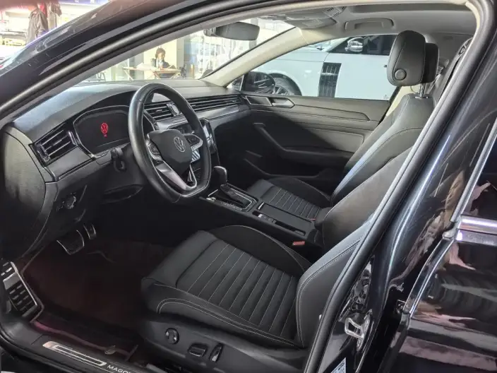 Volkswagen Magotan 2020 Model 330TSI DSG Leading Model – фото 10