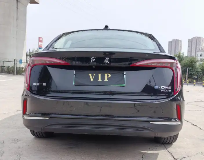 Hongqi E-QM5 2023 Model Facelift 620KM PLUS Edition – фото 5