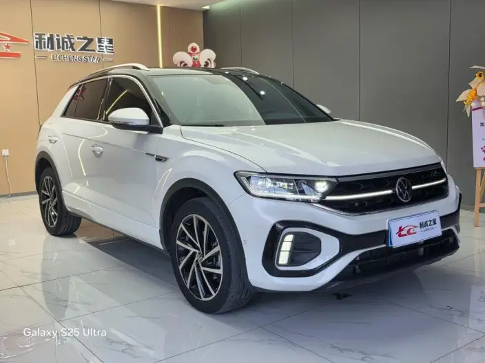 Volkswagen T-Roc 2023 Model 300TSI DSG Starlight Edition – фото 3