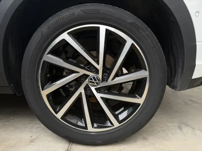 Volkswagen T-Roc 2023 Model 300TSI DSG Starlight Edition – фото 8