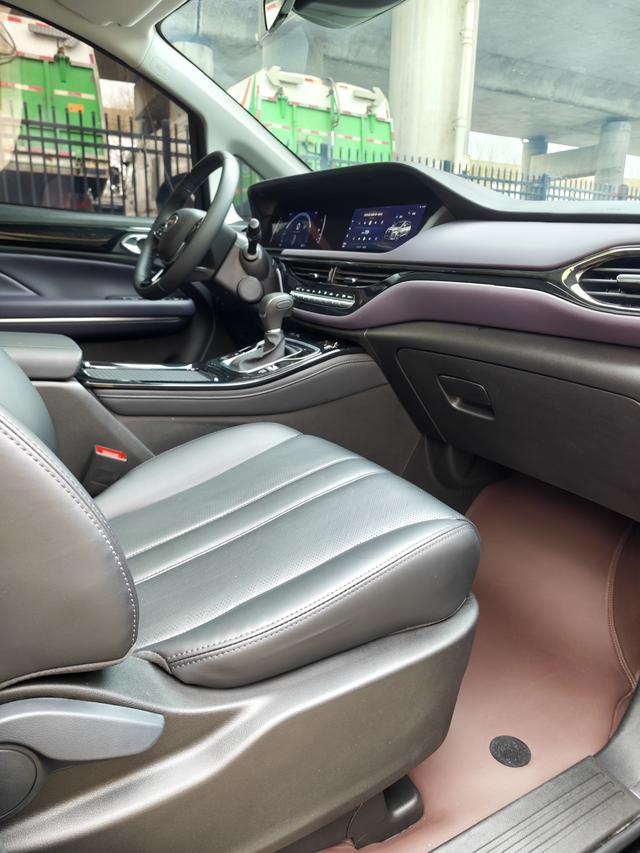 GAC Trumpchi M6 2024 MAX 270T WDCT Prestige Edition – фото 12