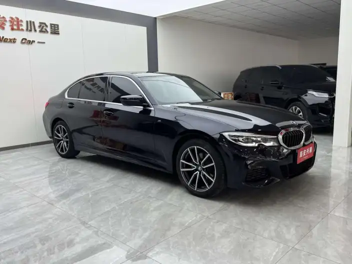BMW 3 Series 2022 Model 320Li M Sports Set – фото 3