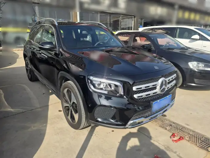 Mercedes-Benz GLB 2023 Model GLB 220 Fashion Model – фото 3