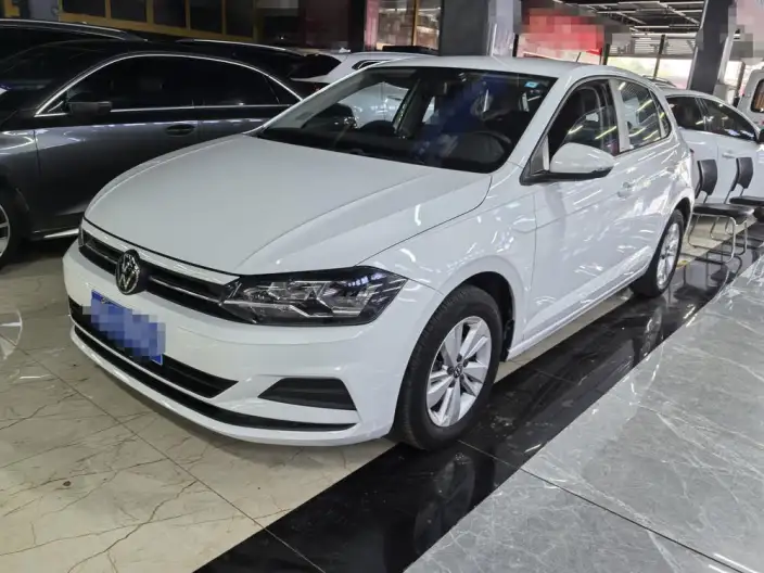 Polo 2023 Model Facelift Plus 1.5L Automatic Indulge in Music Letterpress – фото 1