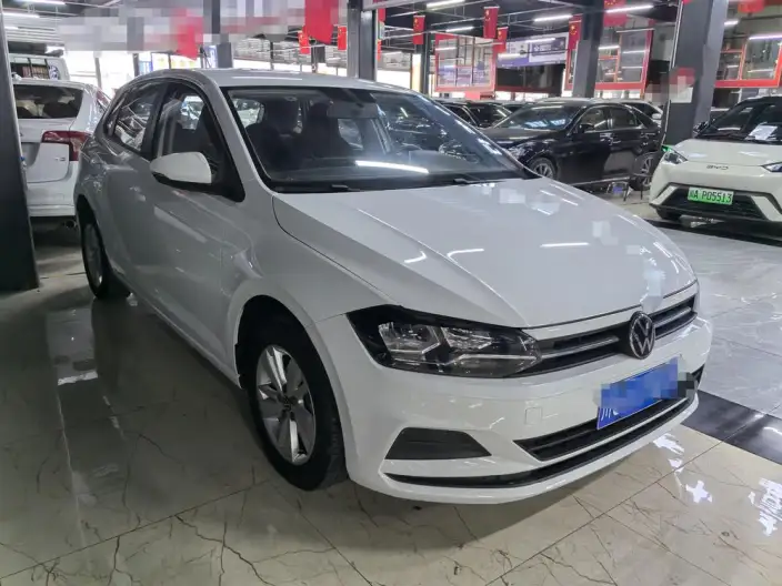Polo 2023 Model Facelift Plus 1.5L Automatic Indulge in Music Letterpress – фото 3
