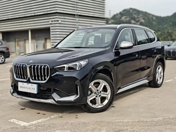 BMW X1 2023 Model sDrive20Li X Design Set – фото 1