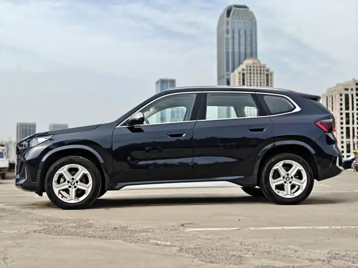 BMW X1 2023 Model sDrive20Li X Design Set – фото 3