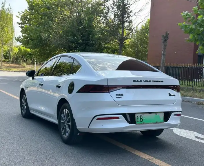 BYD Qin PLUS DM 2024 Model Honor Edition DM-i 55KM Leading Model – фото 4