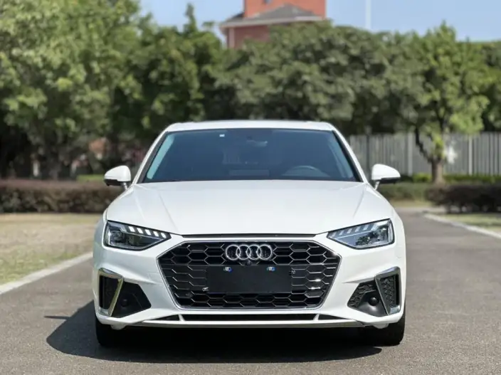 Audi A4 L 2022 Model 40 TFSI Fashion Dynamic Model – фото 2