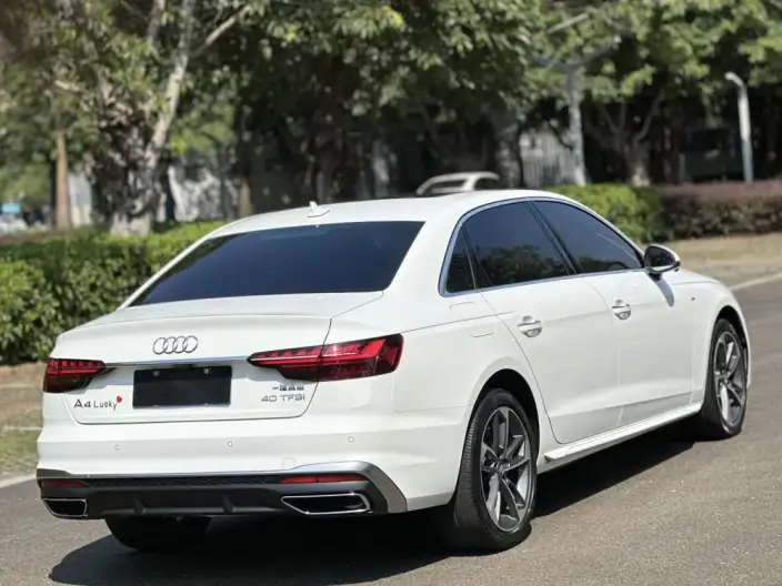 Audi A4 L 2022 Model 40 TFSI Fashion Dynamic Model – фото 5