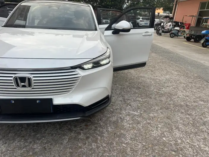 Honda Vezel 2023 Model 1.5L CVT Pioneer Edition – фото 8