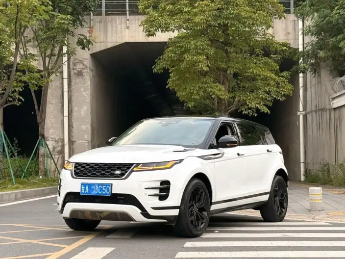 Range Rover Evoque 2023 Model Aurora L 249PS R-Dynamic Deluxe Edition – фото 1