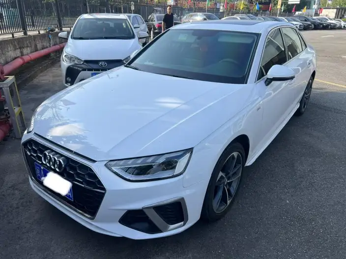 Audi A4 L 2020 Model 40 TFSI Fashion Dynamic Model – фото 1