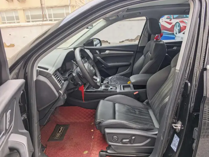 Audi Q5L 2021 Model 40 TFSI Luxury Dynamic Model – фото 7