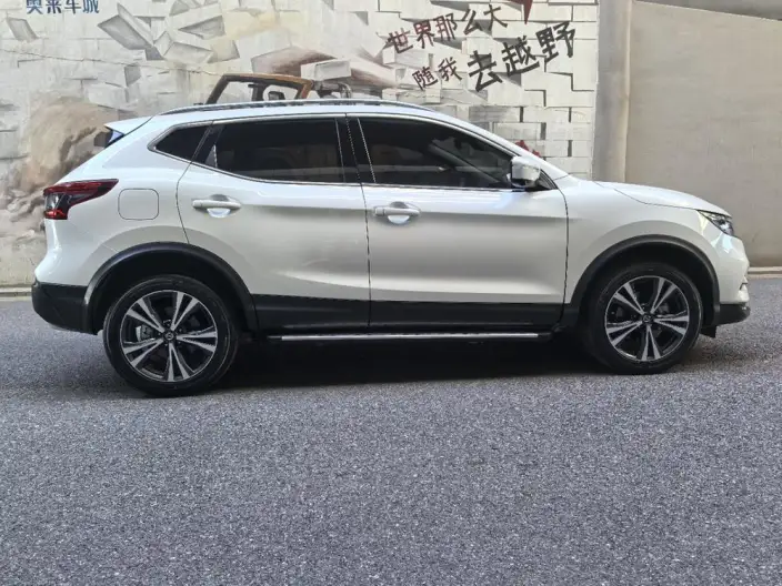 Nissan Qashqai 2022 Model 2.0L XV Prem. Deluxe Edition – фото 7