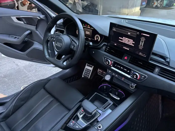 Audi A4 L 2023 Model 40 TFSI Luxury Dynamic Model – фото 8
