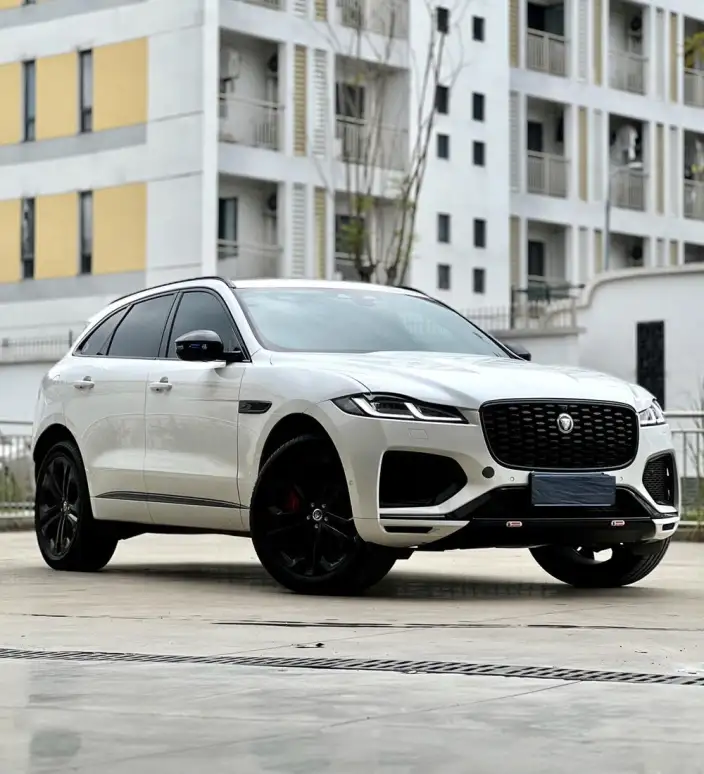Jaguar F-PACE 2024 Model P400 SPORT – фото 3