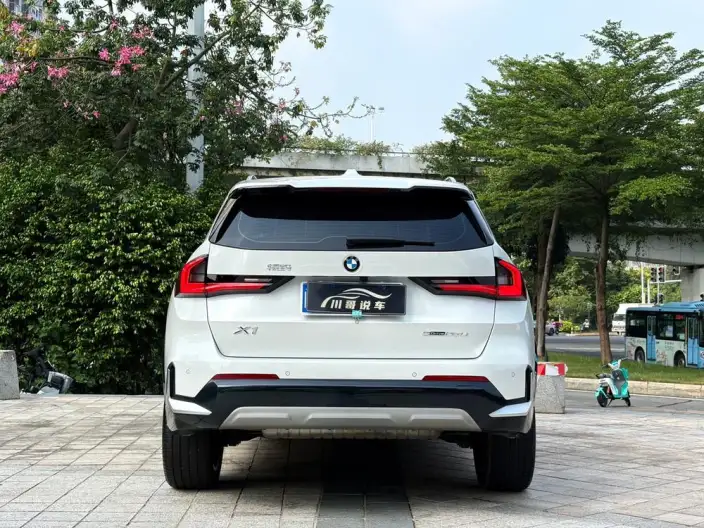BMW X1 2023 Model sDrive25Li X Design Set – фото 5