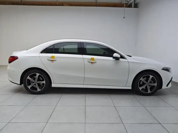 Mercedes-Benz A-class 2024 Model A 200 L Fashion Edition – фото 8