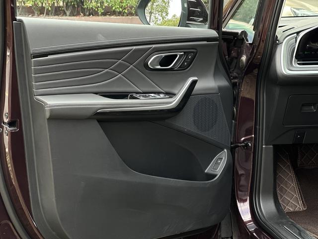 Maxus G90 2023 2.0T Star Seven Passenger Edition – фото 22