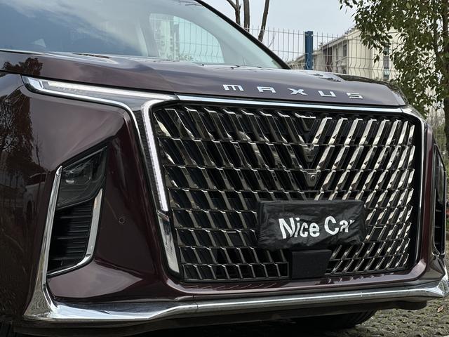Maxus G90 2023 2.0T Star Seven Passenger Edition – фото 28