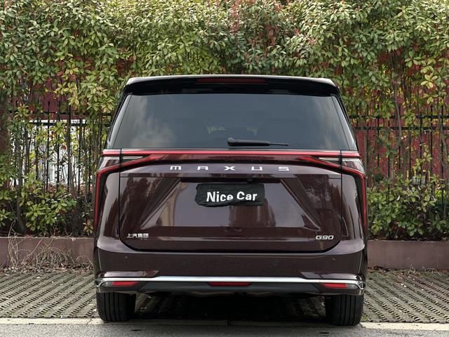 Maxus G90 2023 2.0T Star Seven Passenger Edition – фото 31