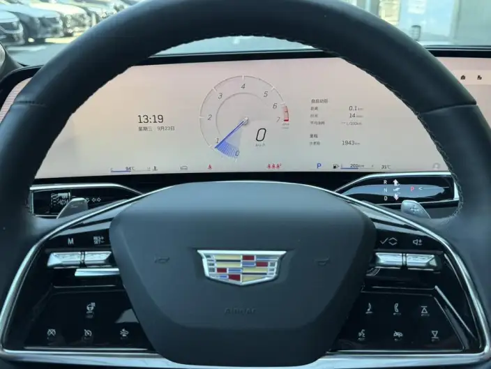 Cadillac CT6 2026 Model 28T Luxury Edition – фото 7