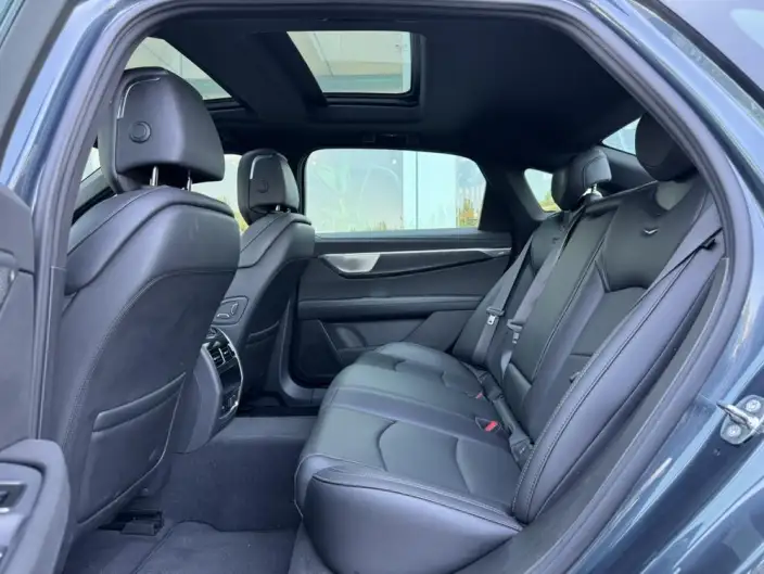 Cadillac CT6 2026 Model 28T Luxury Edition – фото 9