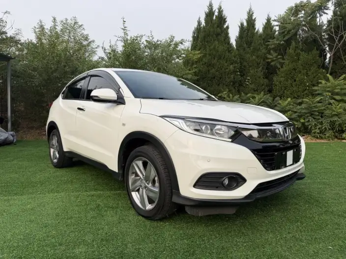 Honda Vezel 2022 Model 1.5L CVT Elite Smart Edition – фото 3