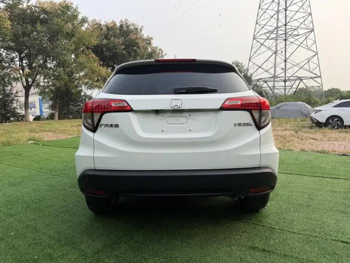 Honda Vezel 2022 Model 1.5L CVT Elite Smart Edition – фото 6