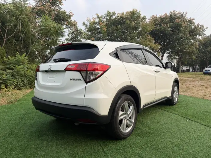 Honda Vezel 2022 Model 1.5L CVT Elite Smart Edition – фото 7