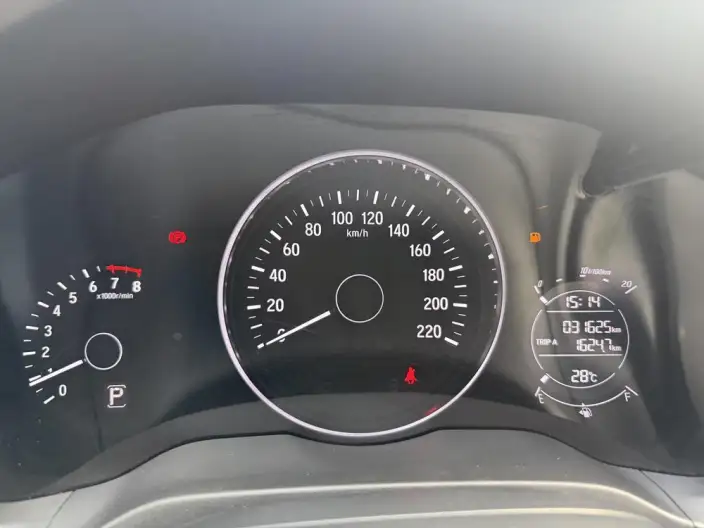 Honda Vezel 2022 Model 1.5L CVT Elite Smart Edition – фото 10