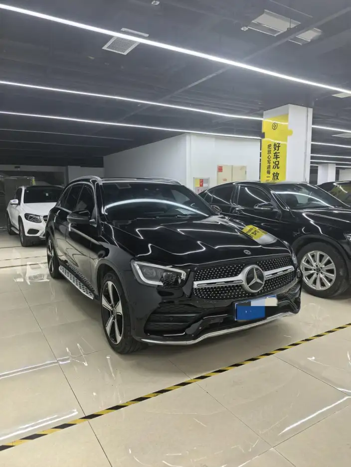 Mercedes-Benz GLC 2020 Model Facelift GLC 260 L 4MATIC Luxury Model – фото 3