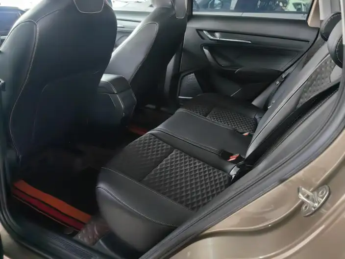 Skoda Kamiq 2020 Model 1.5L Manual Comfort Edition – фото 10