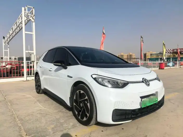Volkswagen ID.3 2023 Model Pure Smart Edition – фото 3
