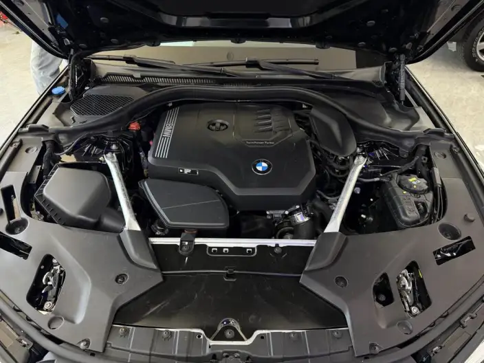 BMW 5 Series 2021 Model Facelift 525Li Luxury Set – фото 6