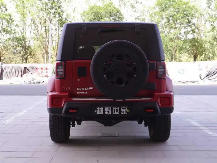 BAIC BJ40 2023 Model 2.0D Automatic 4WD Blade Hero Edition Warrior Model – фото 5